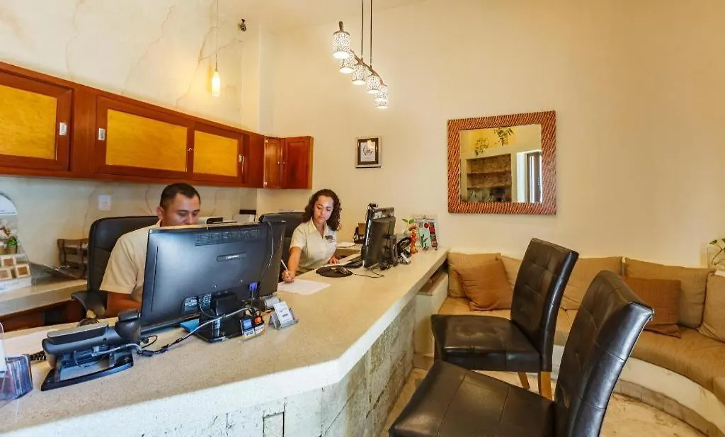 Maya Villa Condo Hotel Playa del Carmen