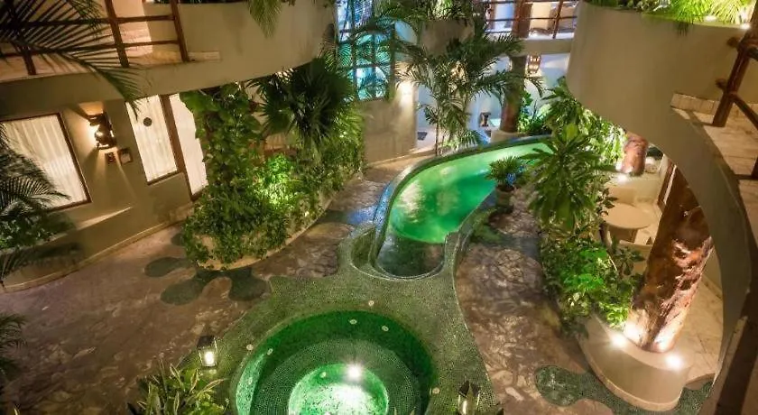 Maya Villa Condo Hotel Playa del Carmen Mexico